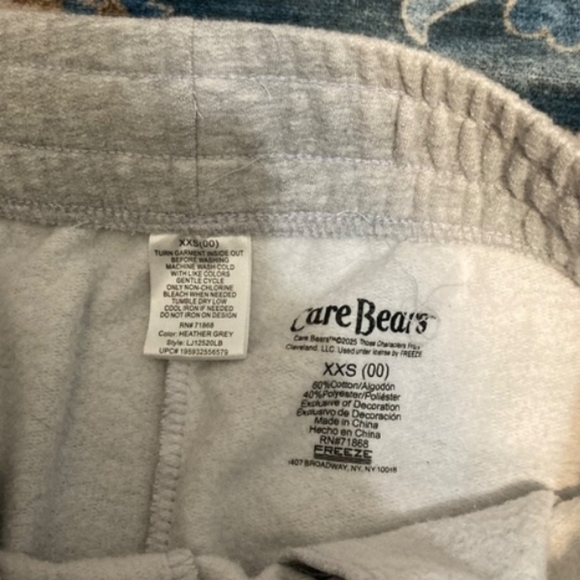 🧸 Care Bears sweatpants Womens XS/S - Picture 2 of 2